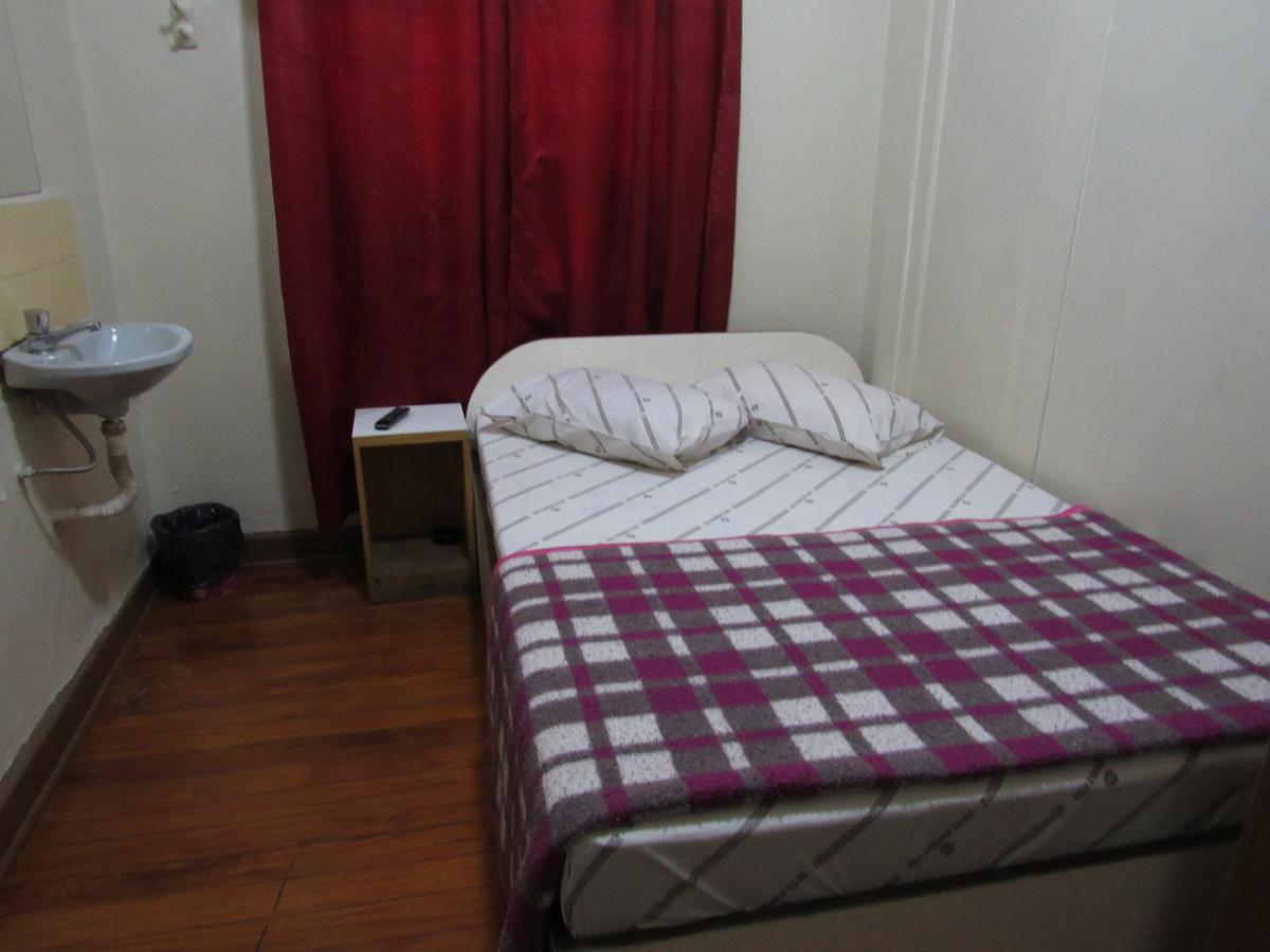 Hotel Moraes A 10 Minutos Da 25 De Marco,Bras,Bom Retiro,A 2 Minutos Do Mirante Sampa Sky E Pista De Skate Anhangabau Сао Паоло Екстериор снимка