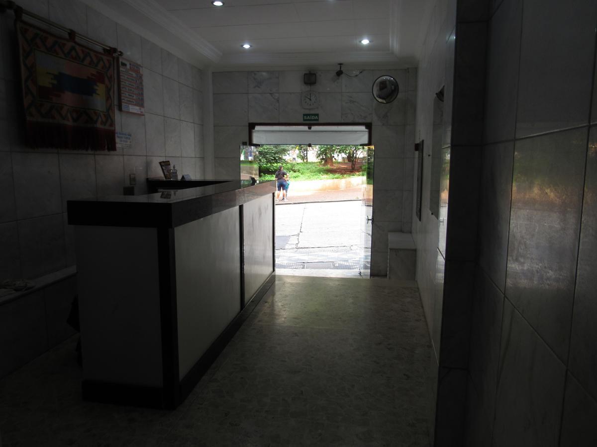 Hotel Moraes A 10 Minutos Da 25 De Marco,Bras,Bom Retiro,A 2 Minutos Do Mirante Sampa Sky E Pista De Skate Anhangabau Сао Паоло Екстериор снимка