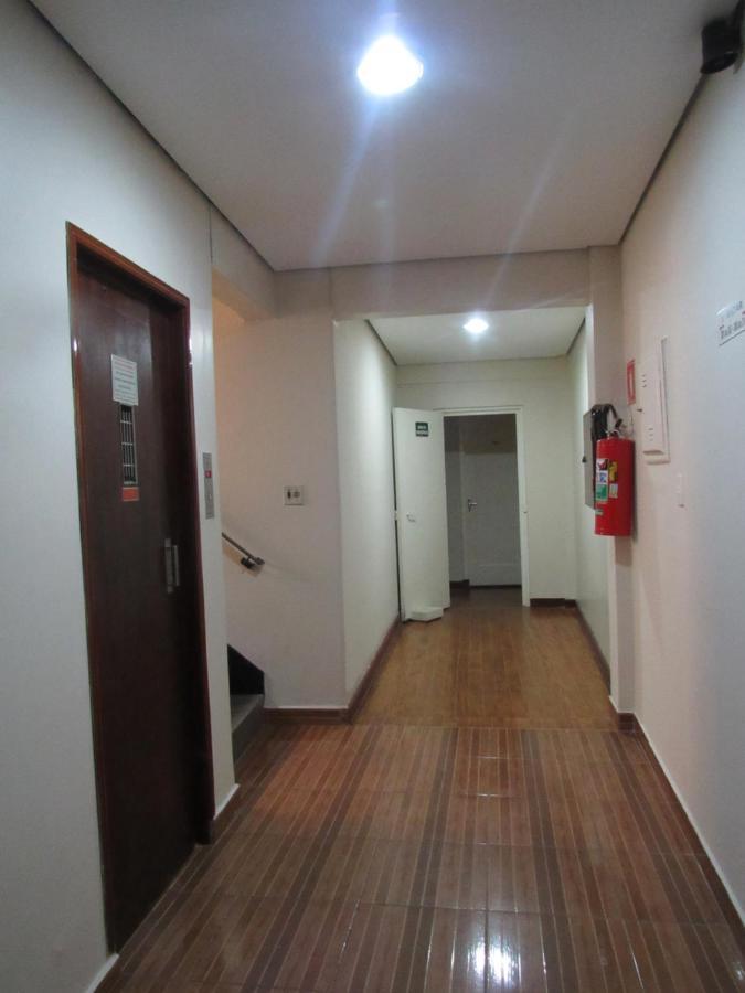 Hotel Moraes A 10 Minutos Da 25 De Marco,Bras,Bom Retiro,A 2 Minutos Do Mirante Sampa Sky E Pista De Skate Anhangabau Сао Паоло Екстериор снимка
